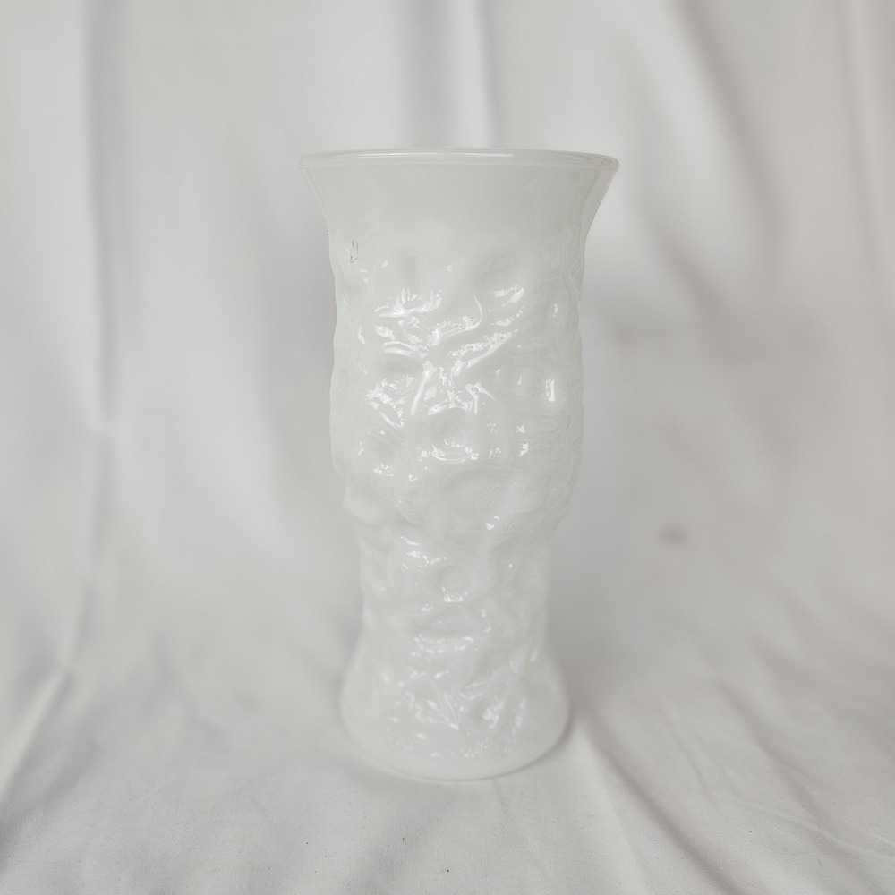 Vintage E.O. Brody Co White Milk Glass Crinkled Texture Vase C106 9.5" MCM